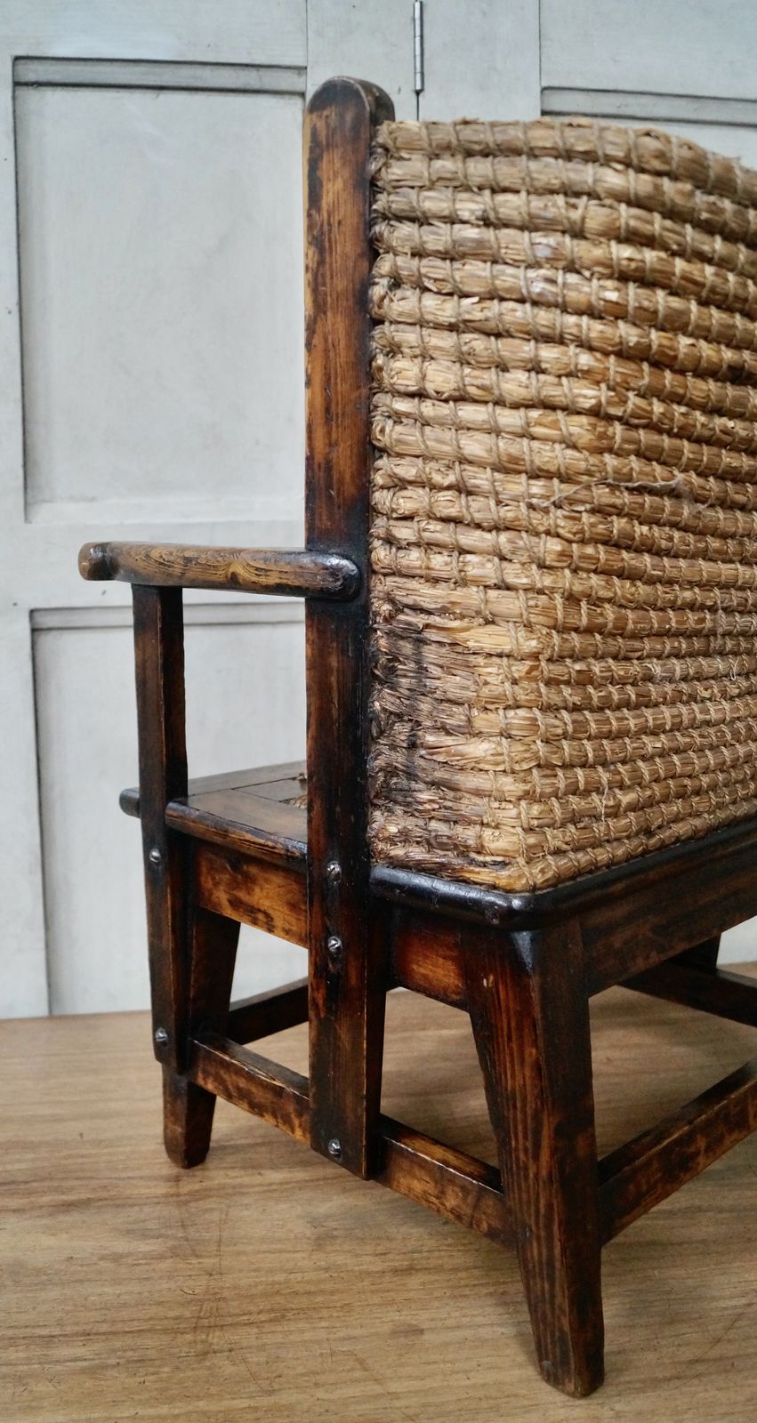 photo furniture Child’s Scottish Orkney Chair, 1800s