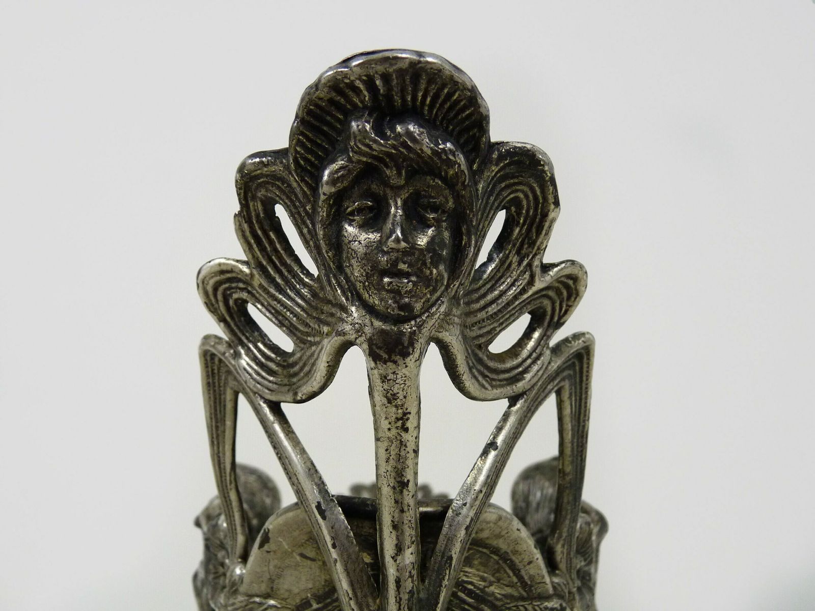 Art Nouveau Verzilverde Bronzen Bloembak photo vintage