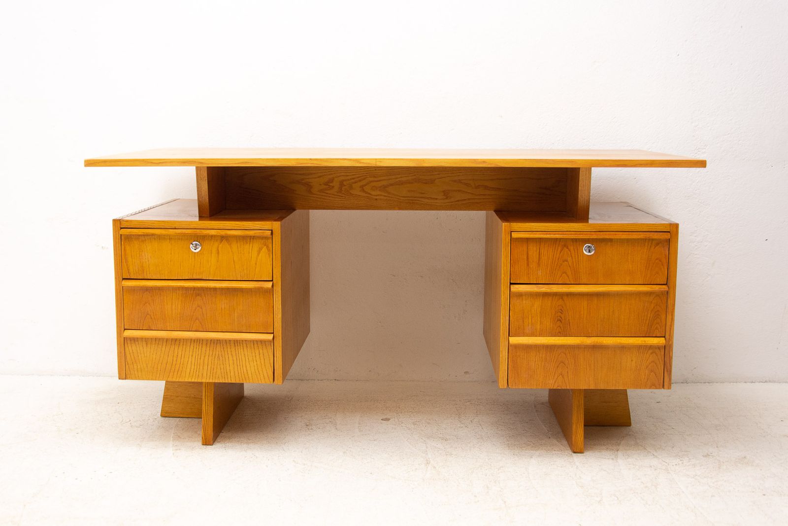 Mid Century Beechwood Writing Desk, 1970´S, Czechoslovakia photo Furniture