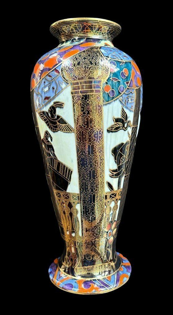 Wedgwood Fairyland Lustre Vase photo furniture