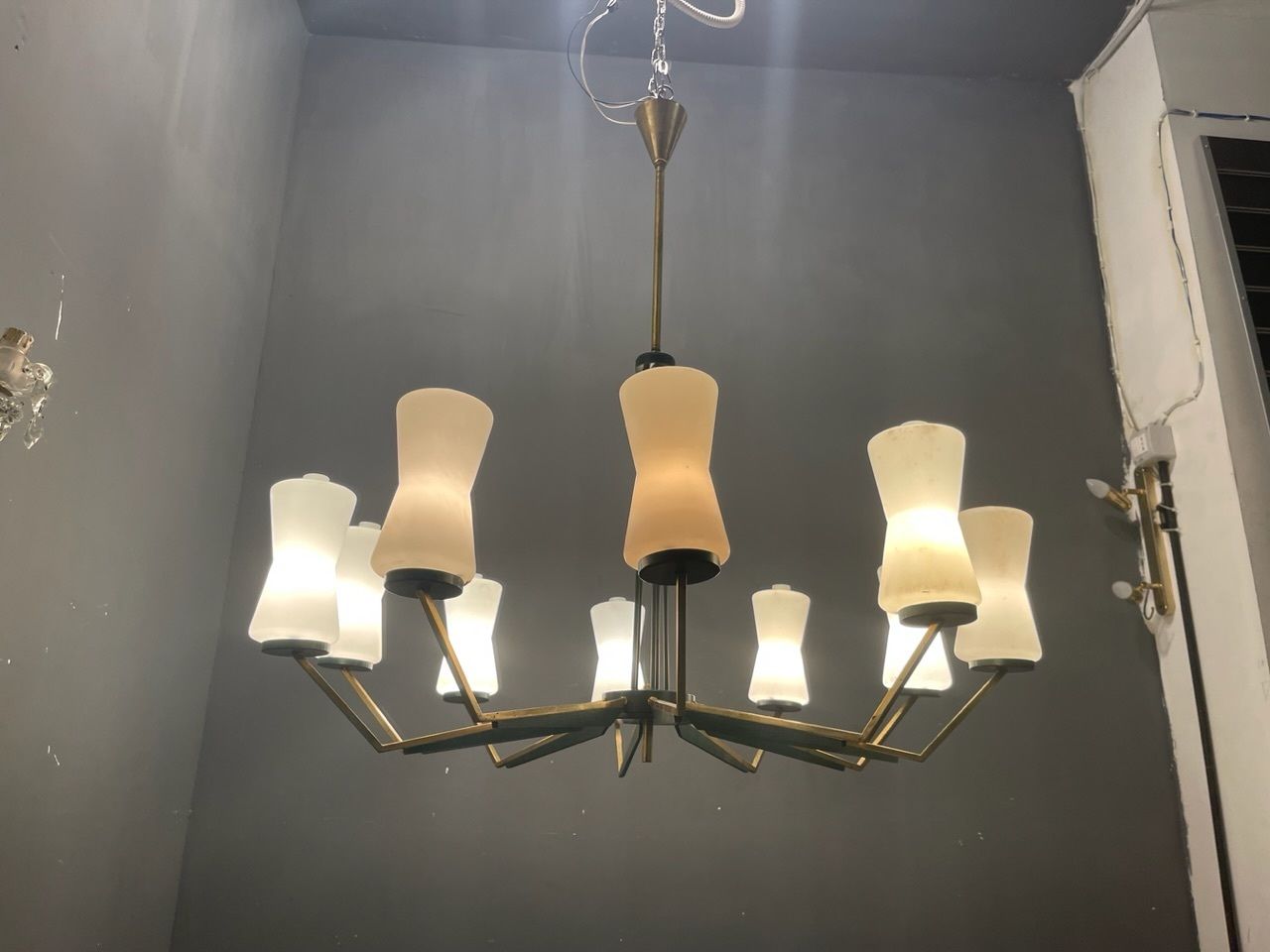 Large Stilnovo Brass Opaline Glass Chandelier 10 Lights 1950’s photo furniture
