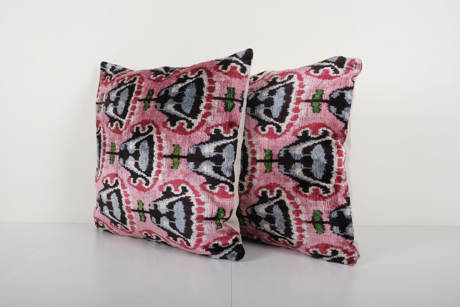 Handmade Pink Silk Ikat Velvet Pillow Cover   Set Of Two Luxury Home Decor Cushion   Pair Unique And Soft Pillowcase 20'' X 20'' photo furniture