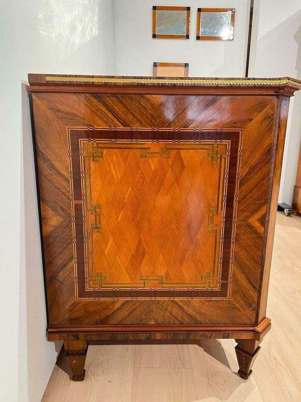 Louis XVI. Commode, Walnut Veneer, Inlays, Gold Plate, Austria/Vienna Circa 1790 photo vintage