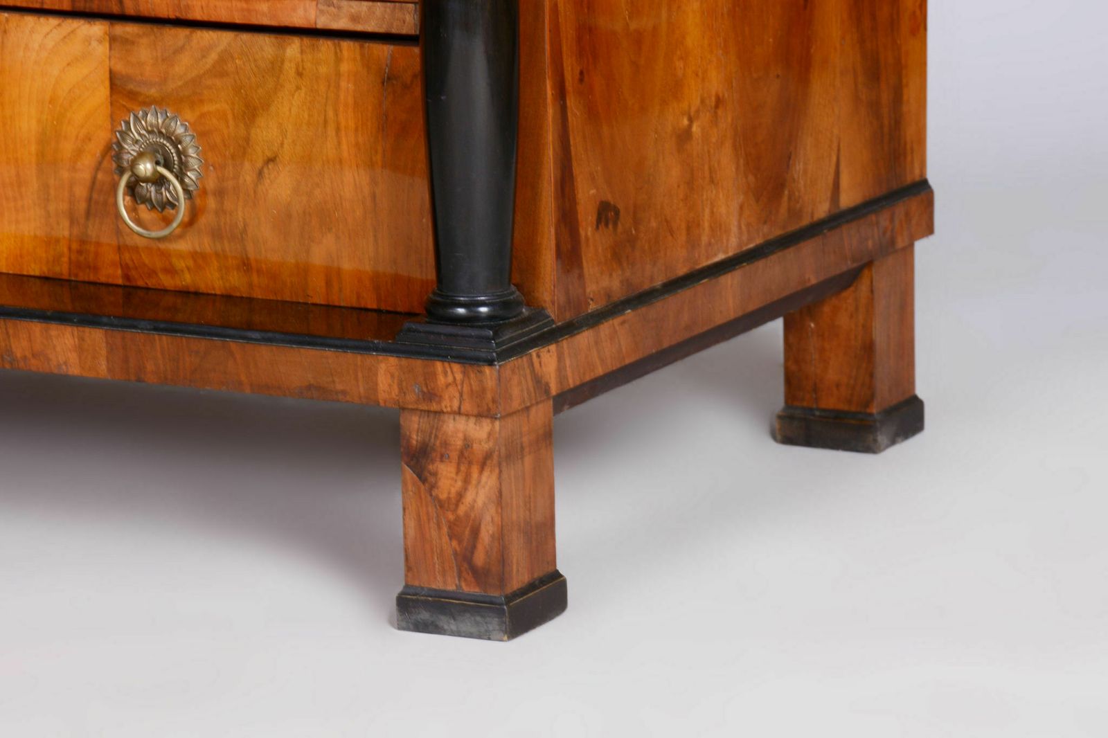 Restored Biedermeier Walnut Chest Of Drawers, High Gloss, Czechia, 1820s photo vintage