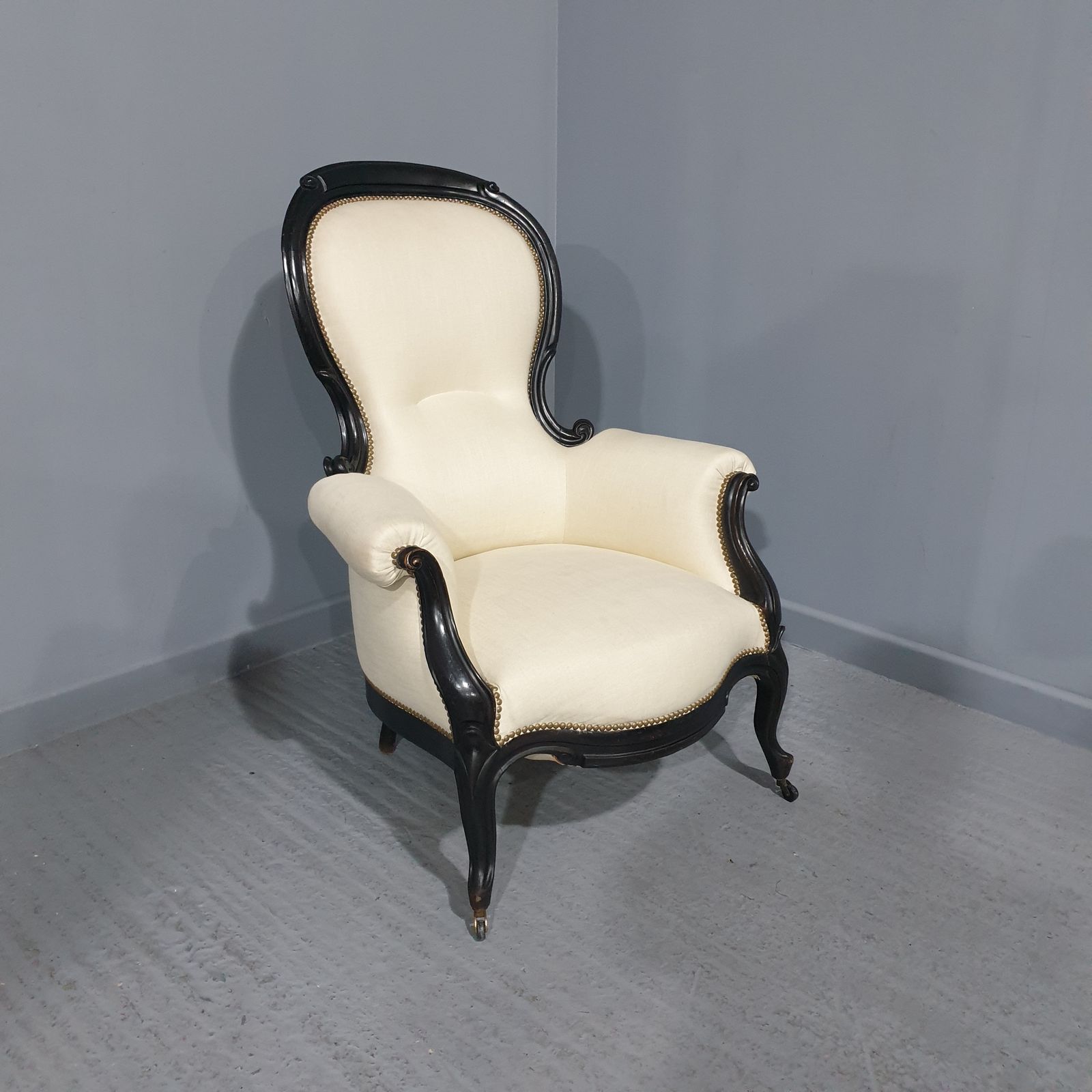 photo furniture Superb Victorian Ebonsied Armchair