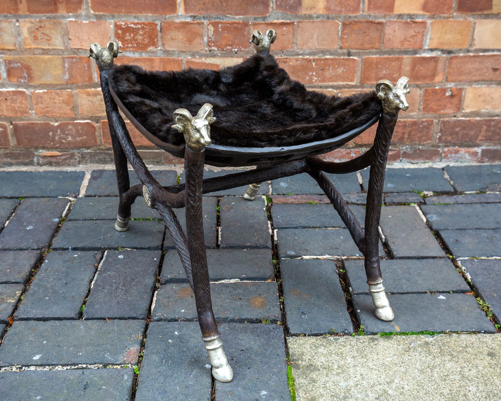 photo furniture Hollywood Regency Bronze Footstool Ottoman Rams Head Rams Hooves Pouf Maison Jansen Style Country House Classical Curule Savonarola