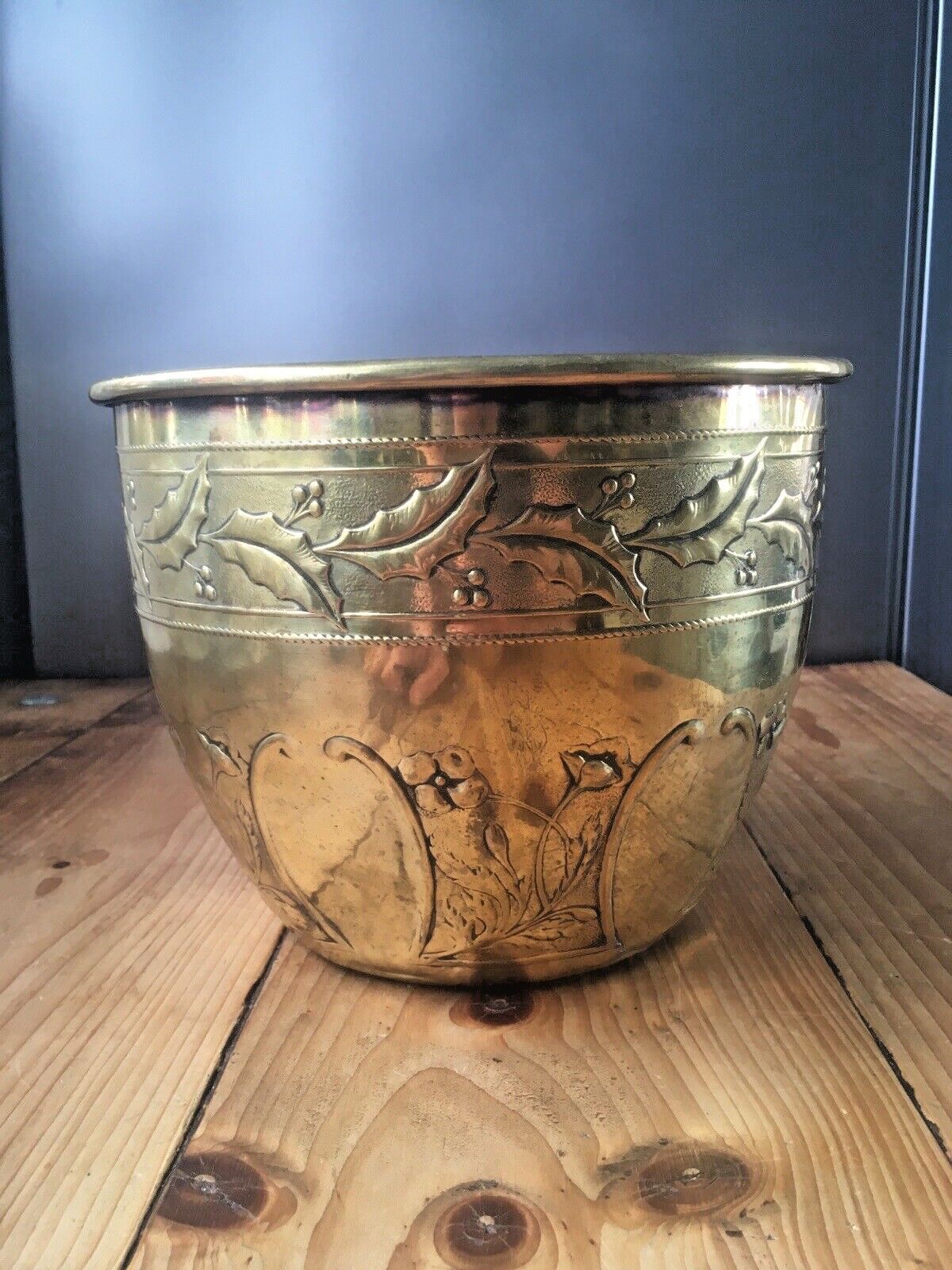 Antique Floral Aesthetic Movement Leaf Berry Floral Brass Planter Plant Tree Pot photo Home Decor