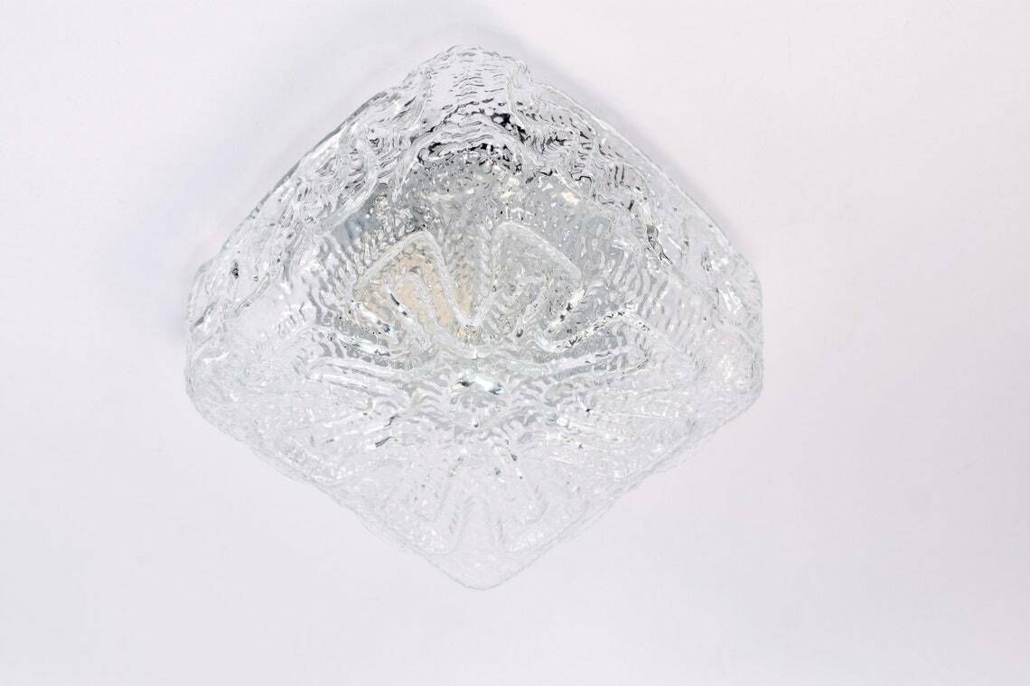 Plafondlamp Met Glazen Kap Uit De Jaren 1960 | Mid Century Modern | Vintage Ijsglas Lamp | Bloemmotief Wandlamp | Retro Brutalist photo buy