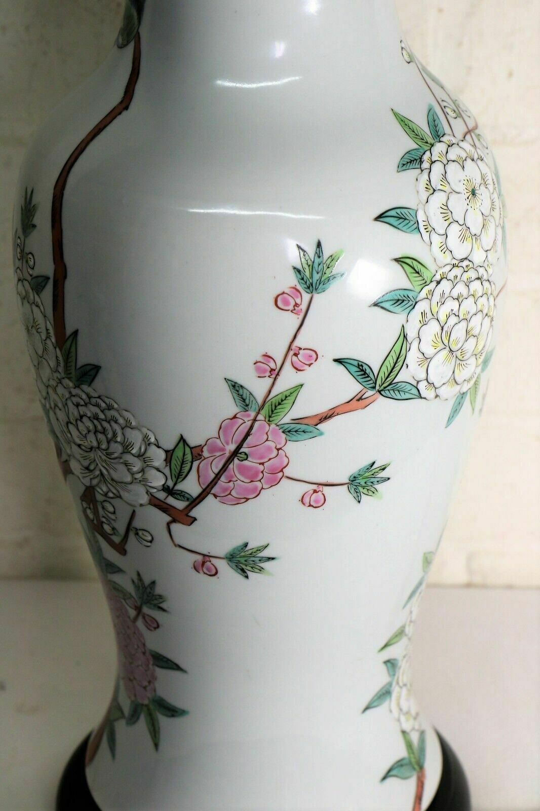 photo furniture Table Lamp Vintage Large White Kutani Oriental Japanese Ceramic Lamp 1960's Vg