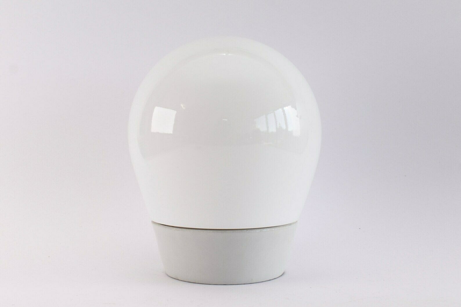 photo furniture Wilhelm Wagenfeld Bauhaus Plafondlamp Vintage | Mid Century Modern Badkamer Plafondlamp Porselein Wit Glas | Art Deco Gang Toilet
