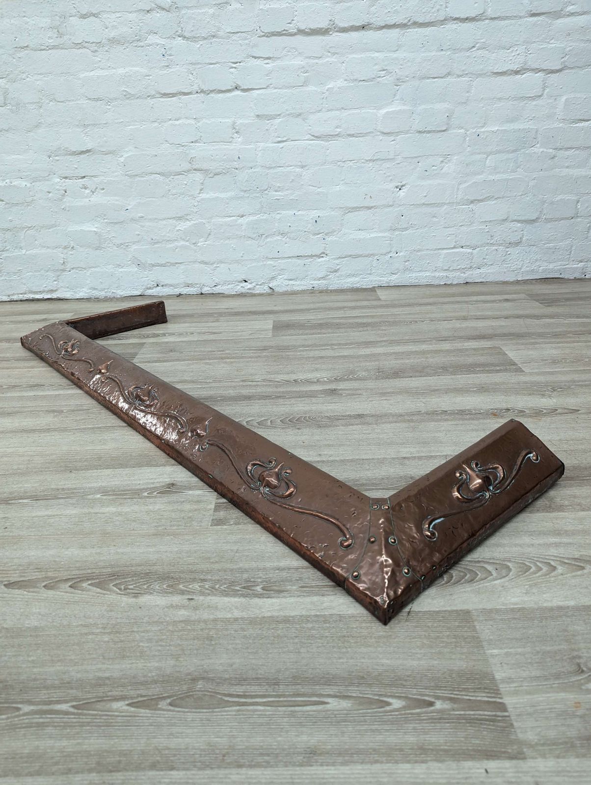 Arts & Crafts Period Hammered Copper Fire Cur photo vinterior