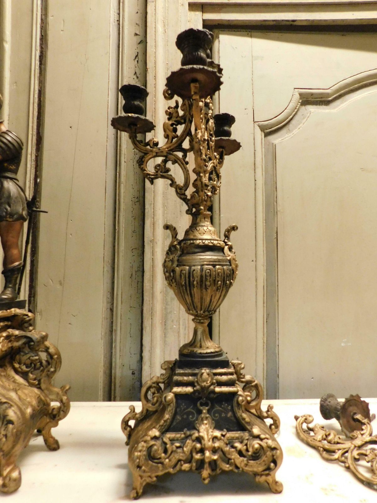 Fireplace Triptych In Bronze Formed By Clock And 2 Candlesticks, Italy photo vintage