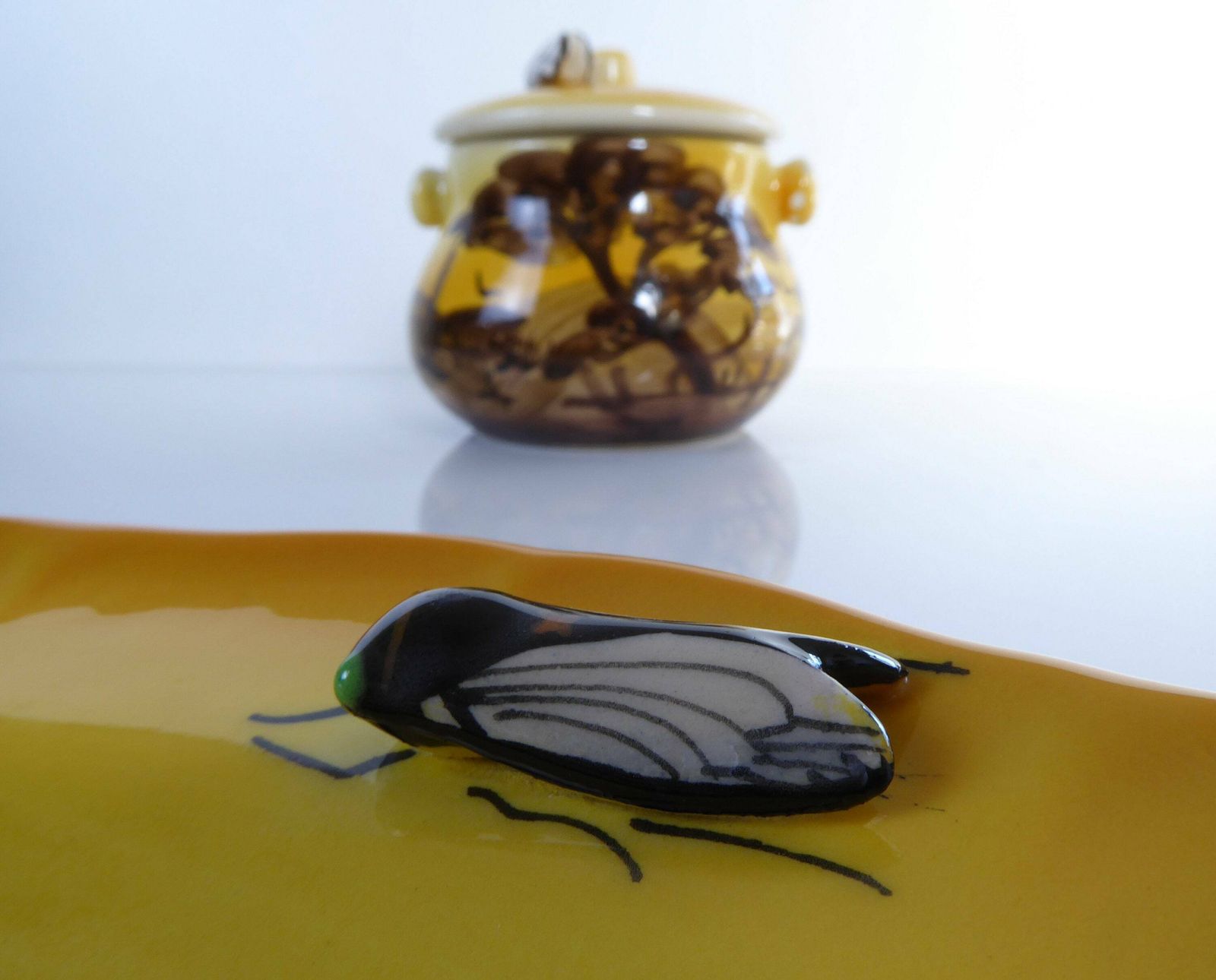 Provencal Cicada Plate   Souvenir Of Toulon   Mediterranean Decor photo for sale