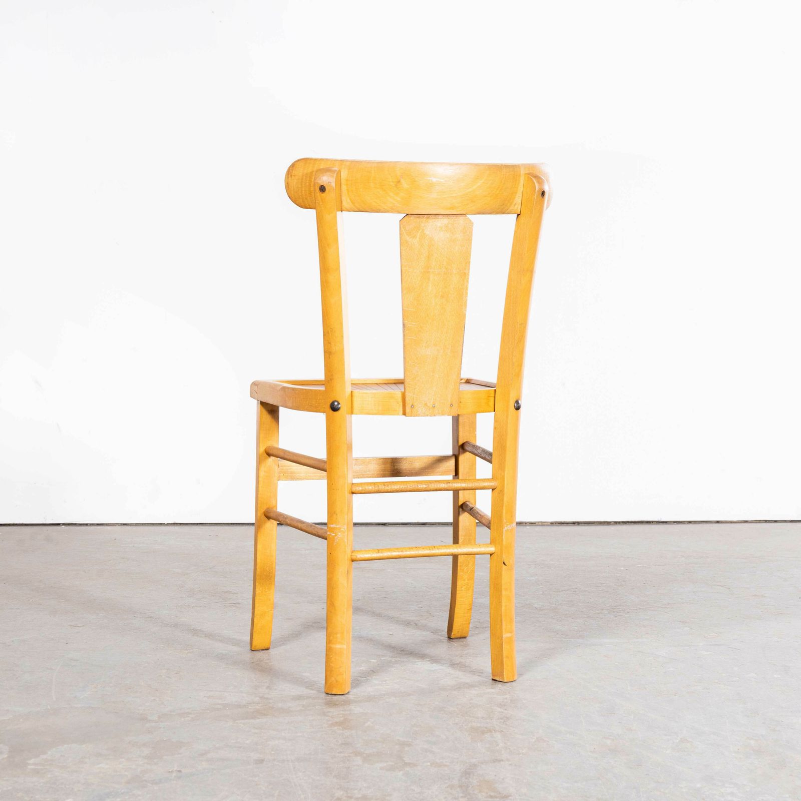 photo furniture 1950’s Luterma French Blonde Decorated Farmhouse Dining Chairs – Set Of Five