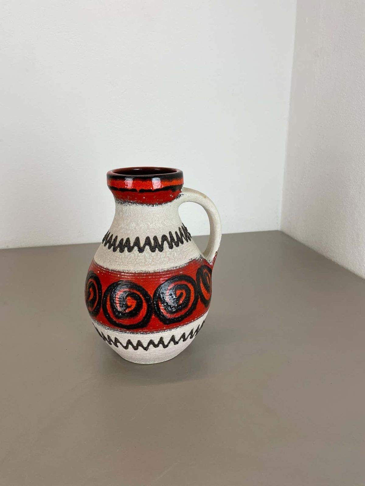 Red White Ceramic Brutalist Vase Fat Lava Carstens Tönnieshof, Germany, 1970s photo for sale