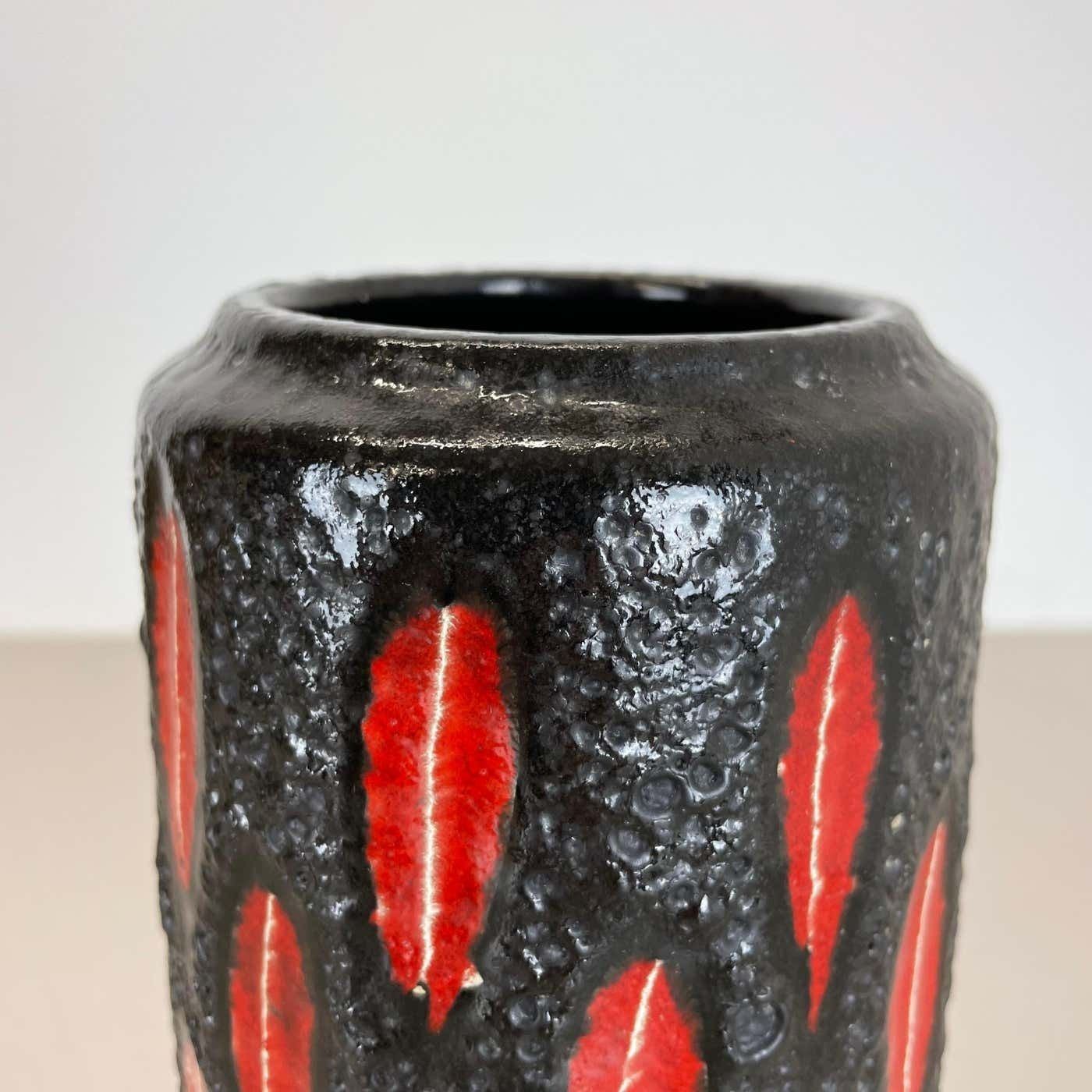 Extraordinary "Strawberry" Tube Pottery Fat Lava Vase Scheurich, Germany, 1970s photo buy