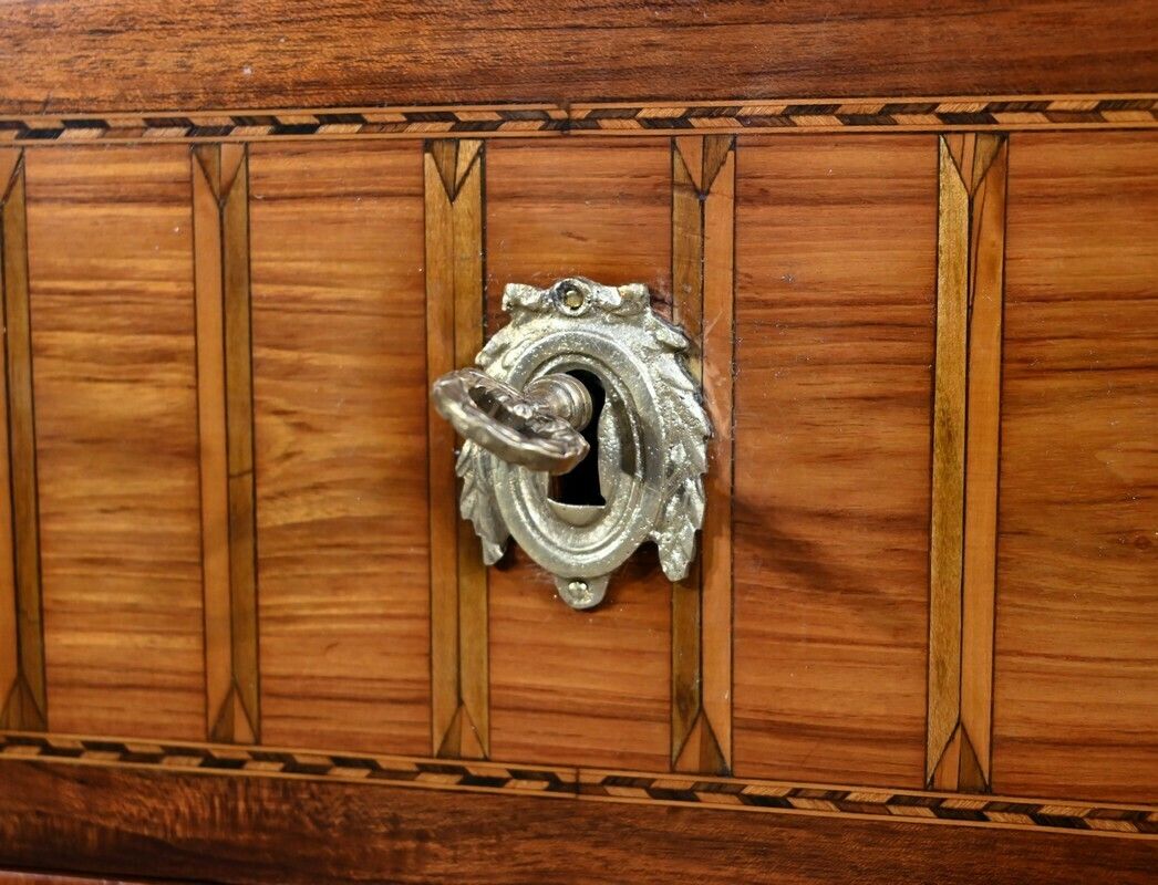5937.95 Small Chest Of Drawers In Mahogany And Rosewood, Louis XVI – 18th Century photo