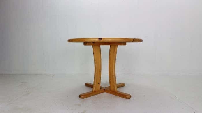 Rainer Daumiller Style Round Solid Pinewood Dinning Table 1970''S Denmark photo for sale