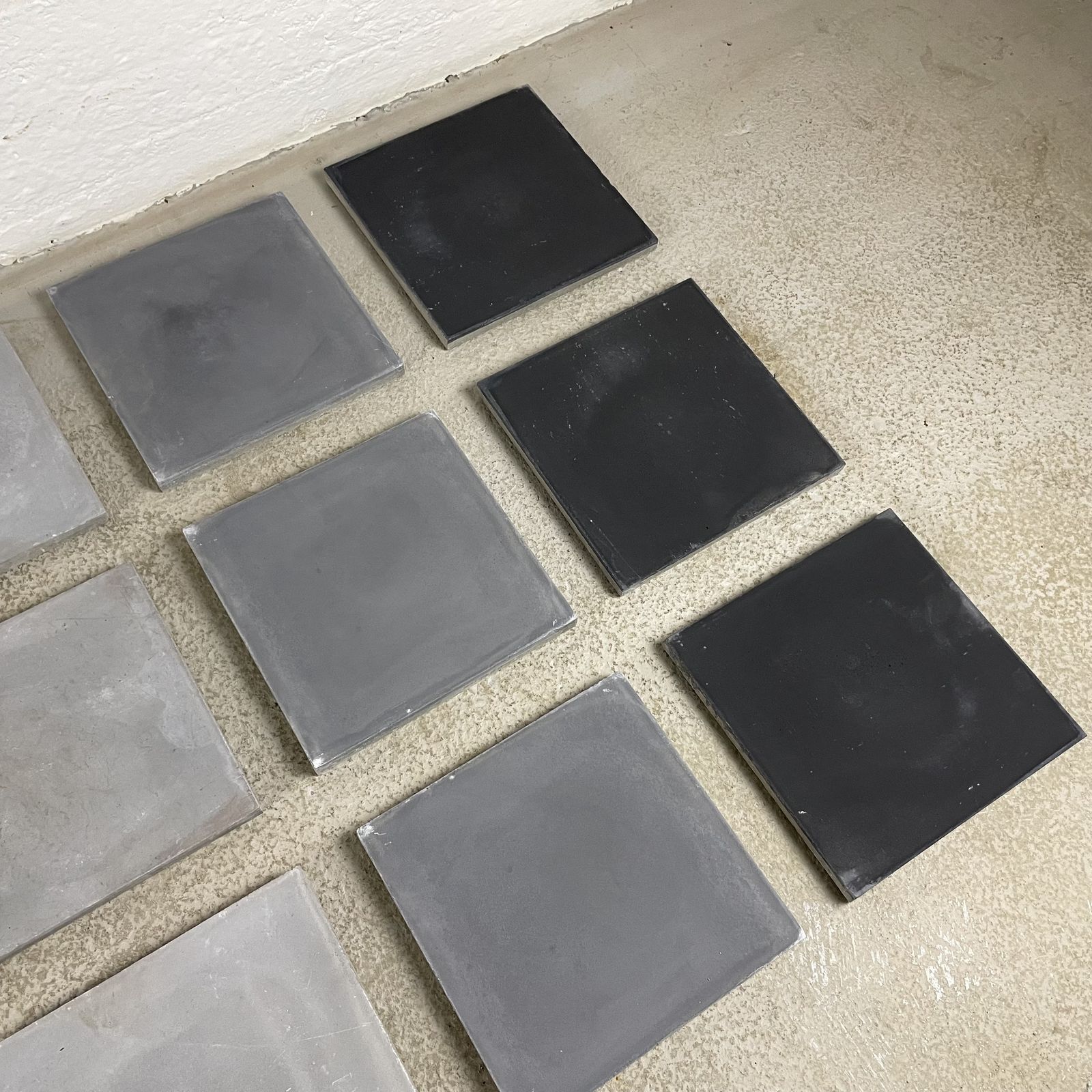 Batch Of 7.5 Square Metres Of Mixed Colour Emery & Cie Floor Tiles photo vinterior