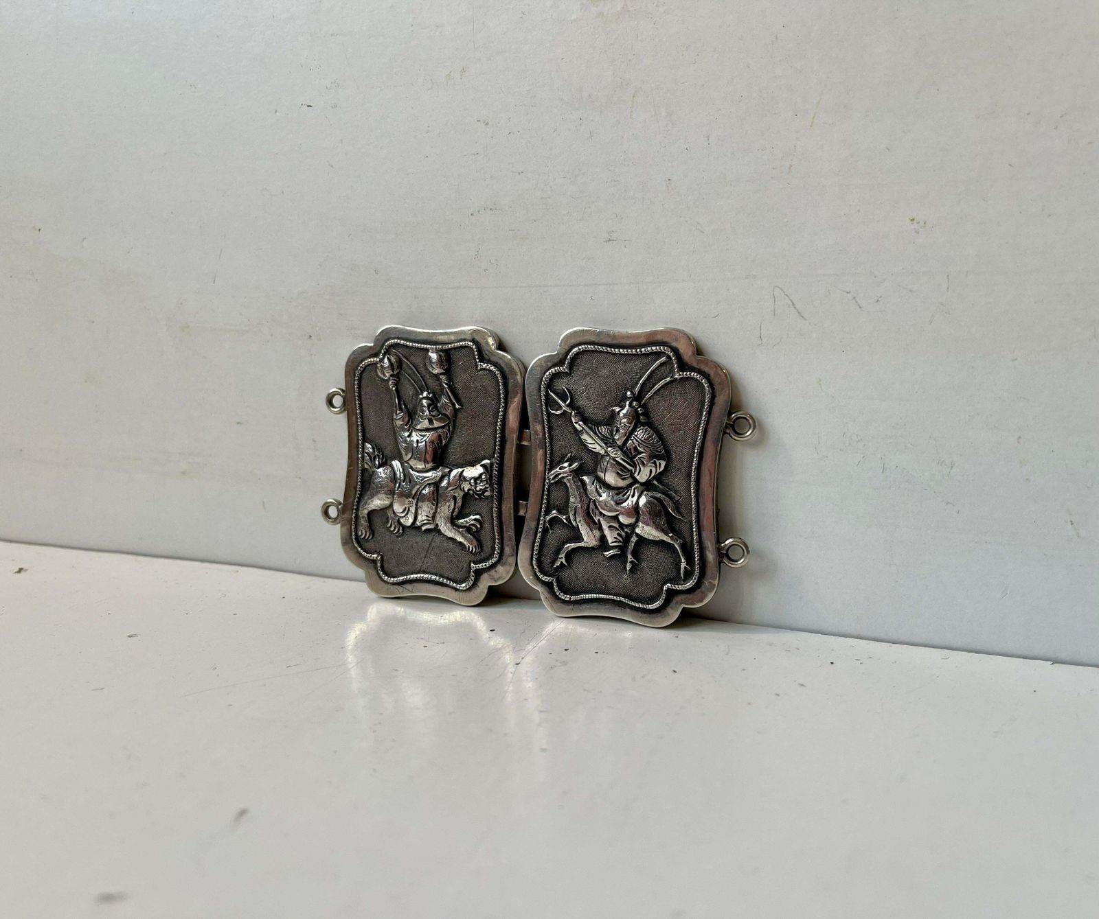Antique Chinese Export Silver Belt Buckle With Samurais, Woshing Shanghai