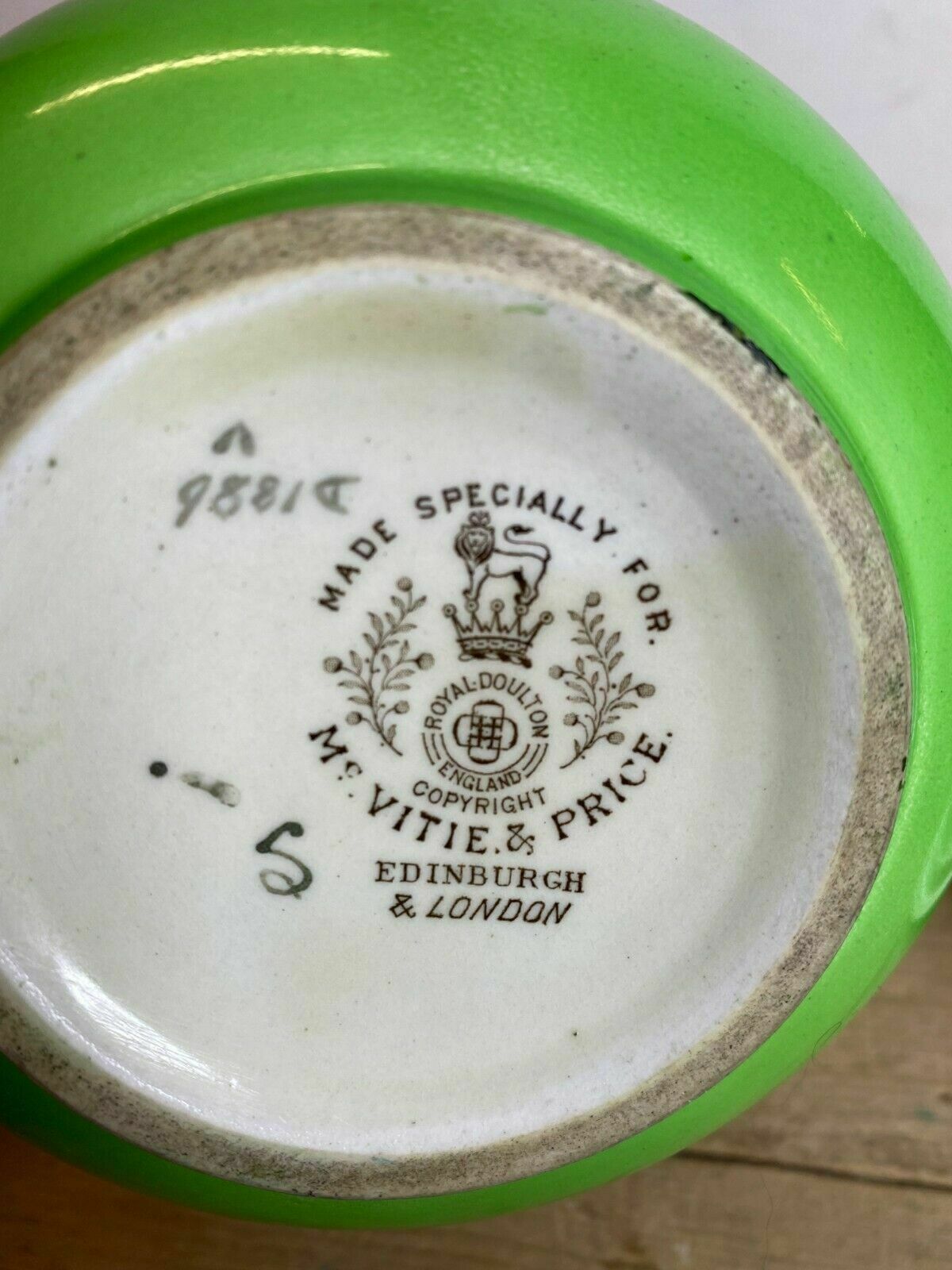 photo furniture Rare Royal Doulton Seriesware Biscuit Barrel   Dutch A Harlem D1886