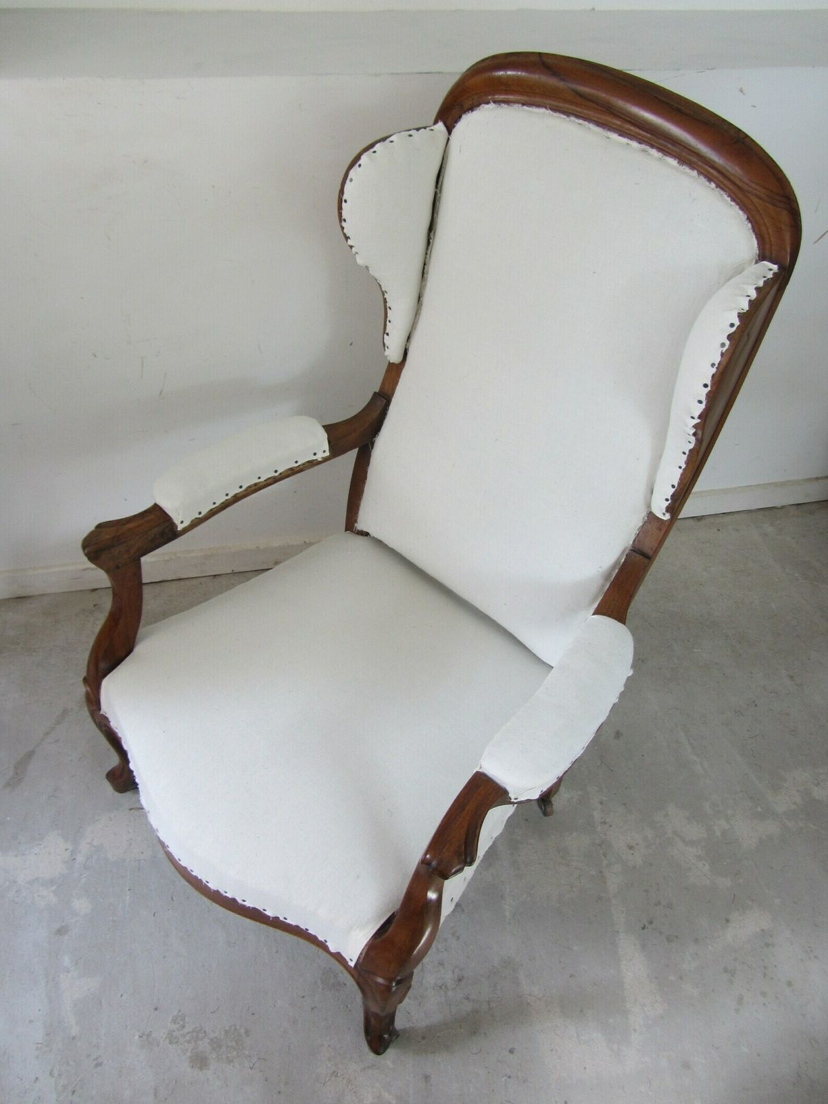 Antique Walnut Wingback Fauteuil Armchair, Traditionally Upholstered With Choice Of Fabric photo Furniture