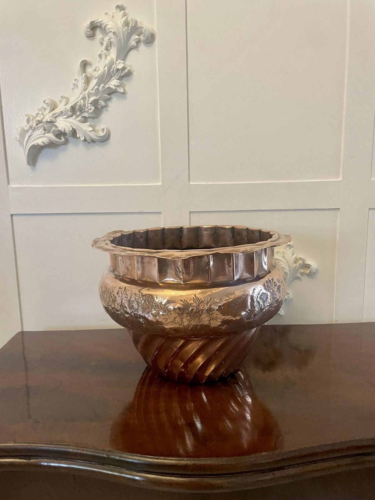 Unusual Antique 19th Century Quality Copper Jardiniere