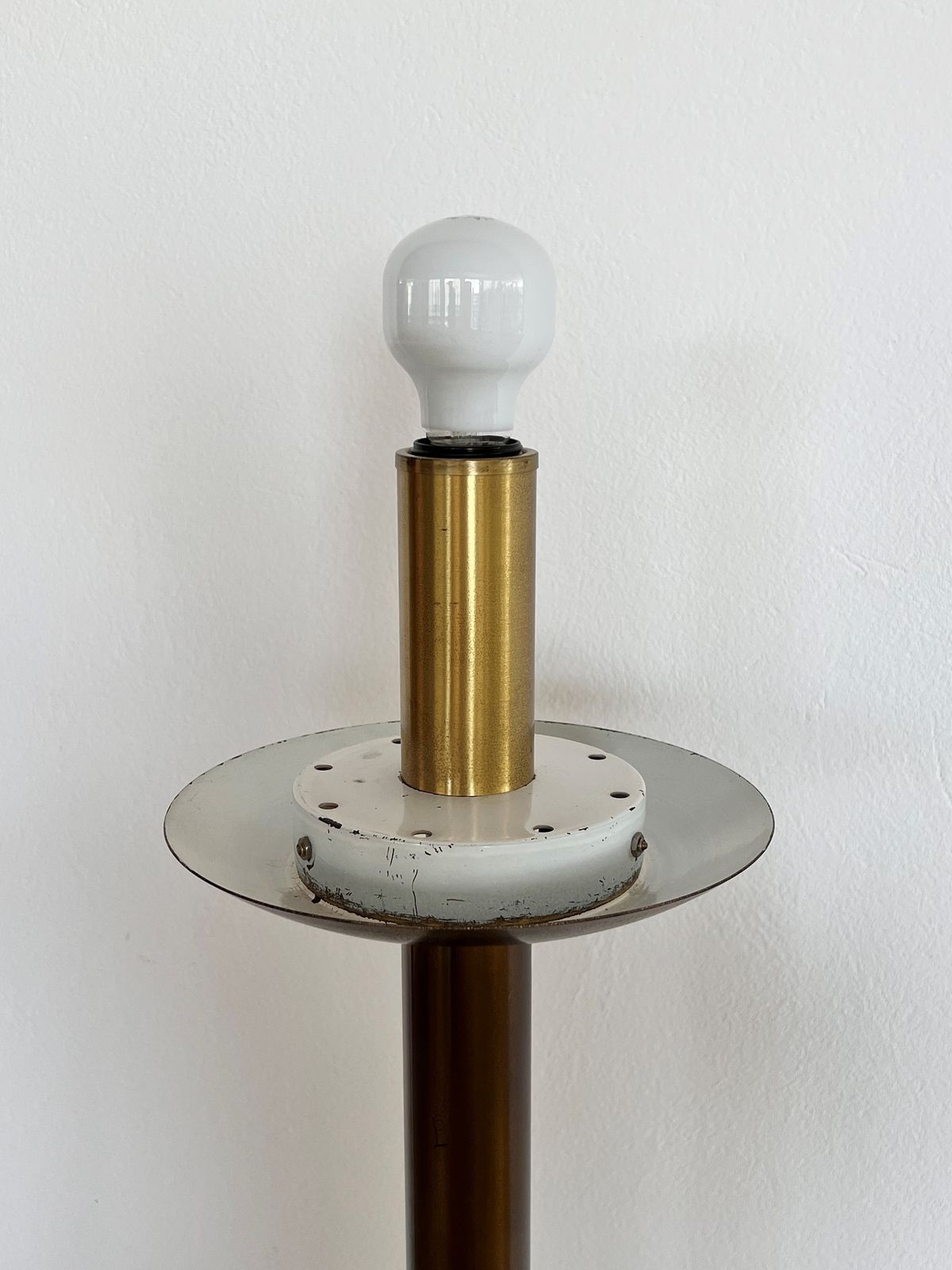 2790.0 Italian Murano Glass Globe And Brass Floor Lamp, 1970s photo