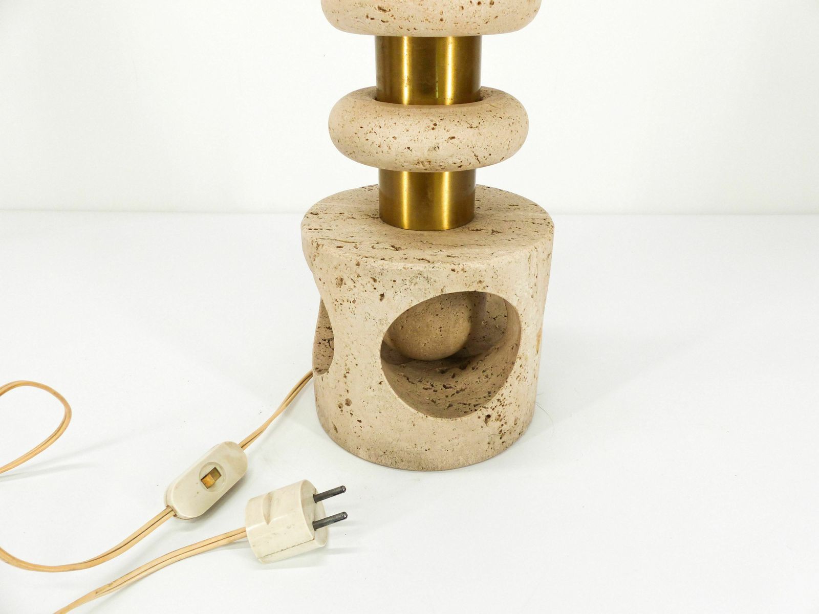 Lamp In Travertine Attributed To Giuliano Cesari Or Fratelli Mannelli 1970 photo vintage