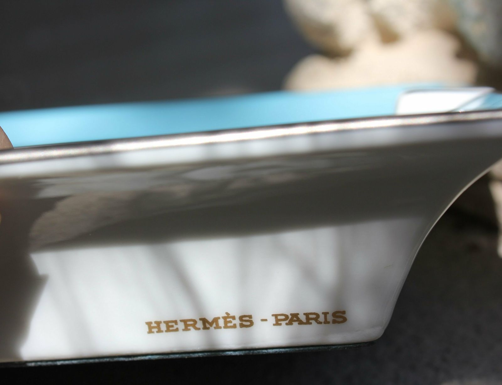 photo furniture Hermes Porcelain Blue Flowers Ashtray Limoges French Porcelain Two Cigarette Cigars Ash Tray