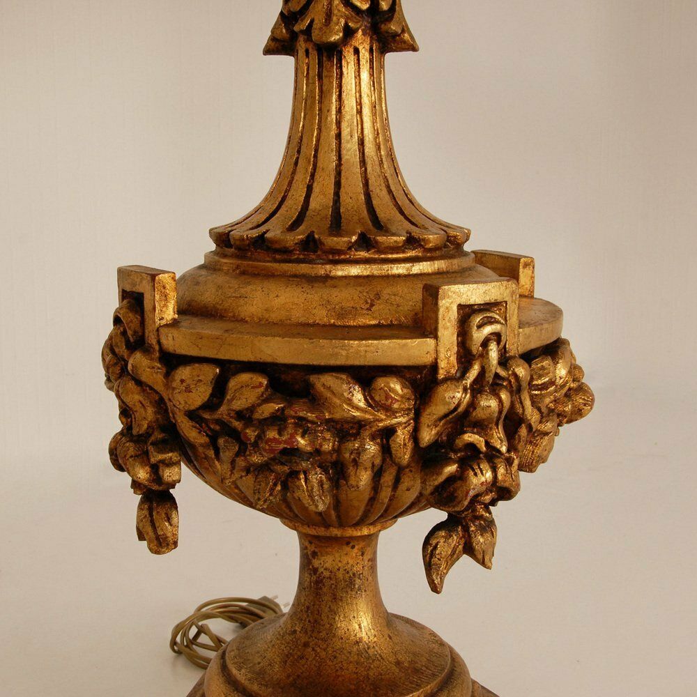 Neoclassical Italian Lamps In Carved Gold Giltwood, Set Of 2 photo vinterior