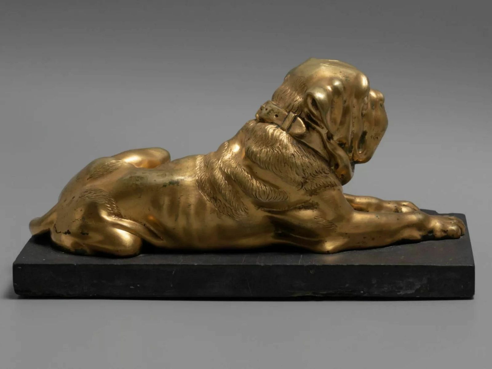 Figure   English Mastiff Dog, Bronze On A Stone Stand 19th Century photo 556.0