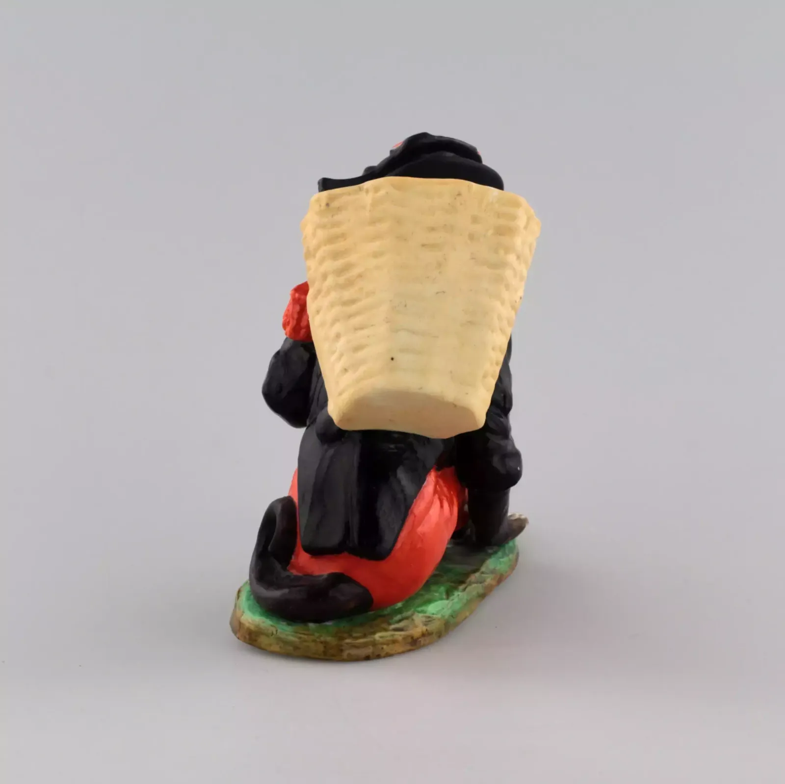 Porcelain Pencil Holder "Monkey In The Shape Of Napoleon". photo vinterior