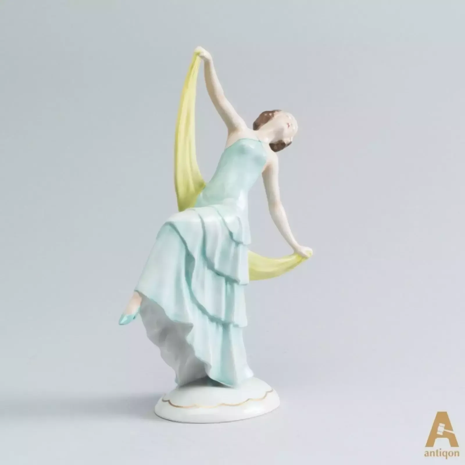 Porcelain Figurine Dancing Girl Sitzendorf photo for sale