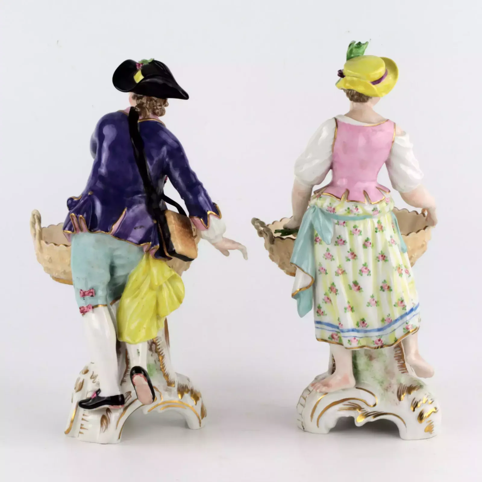 A Pair Of Kpm Porcelain Candy Bowls. "Winegrower And Gardener". photo vintage