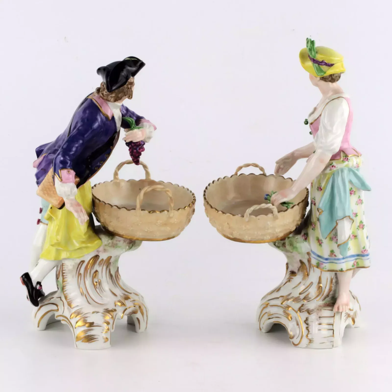 photo buy A Pair Of Kpm Porcelain Candy Bowls. "Winegrower And Gardener".