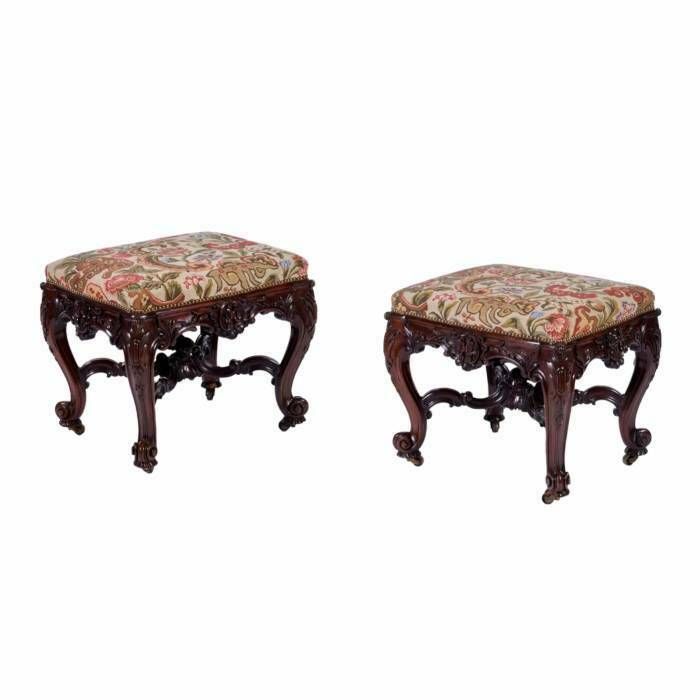 Pair Of Magnificent, Carved, Mahogany Banquettes, In The Style Of George II. The Turn Of The 19th 20th Centuries.