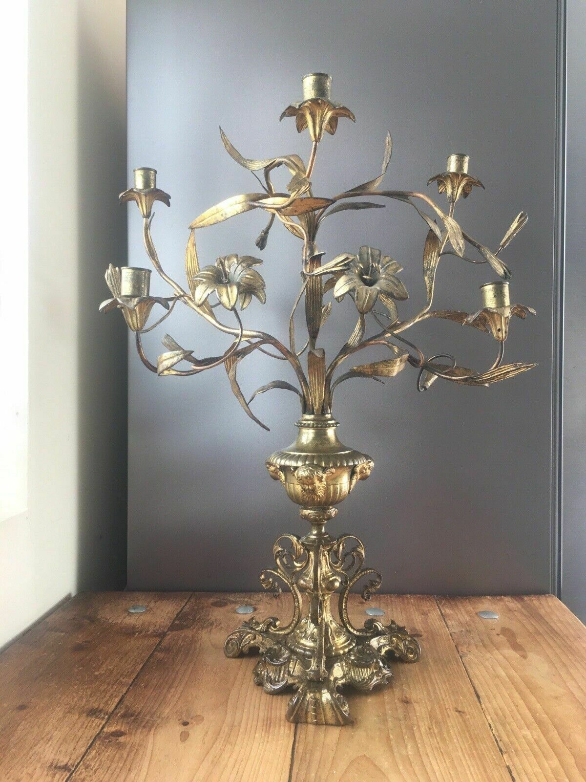 photo vintage Antique French Louis XV Belle Epoque Floral Candelabra Hollywood Regency Ormolu