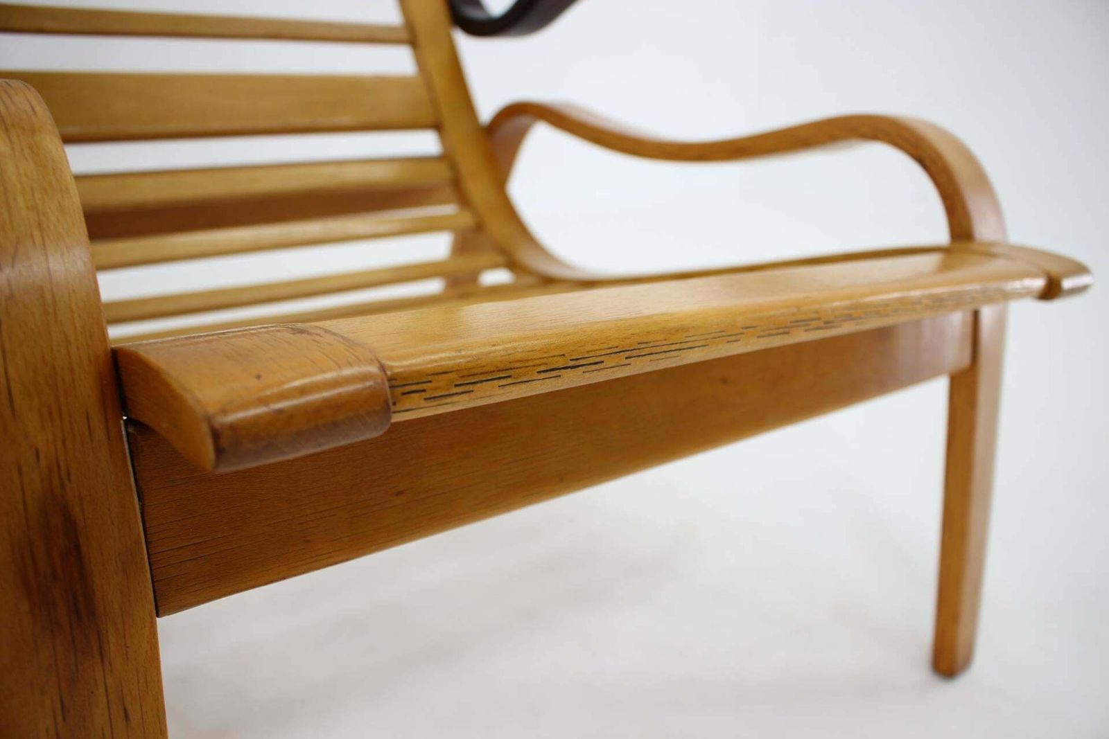 photo vintage 1960s Jan Vanek Beech Bentwood Armchair, Czechoslovakia