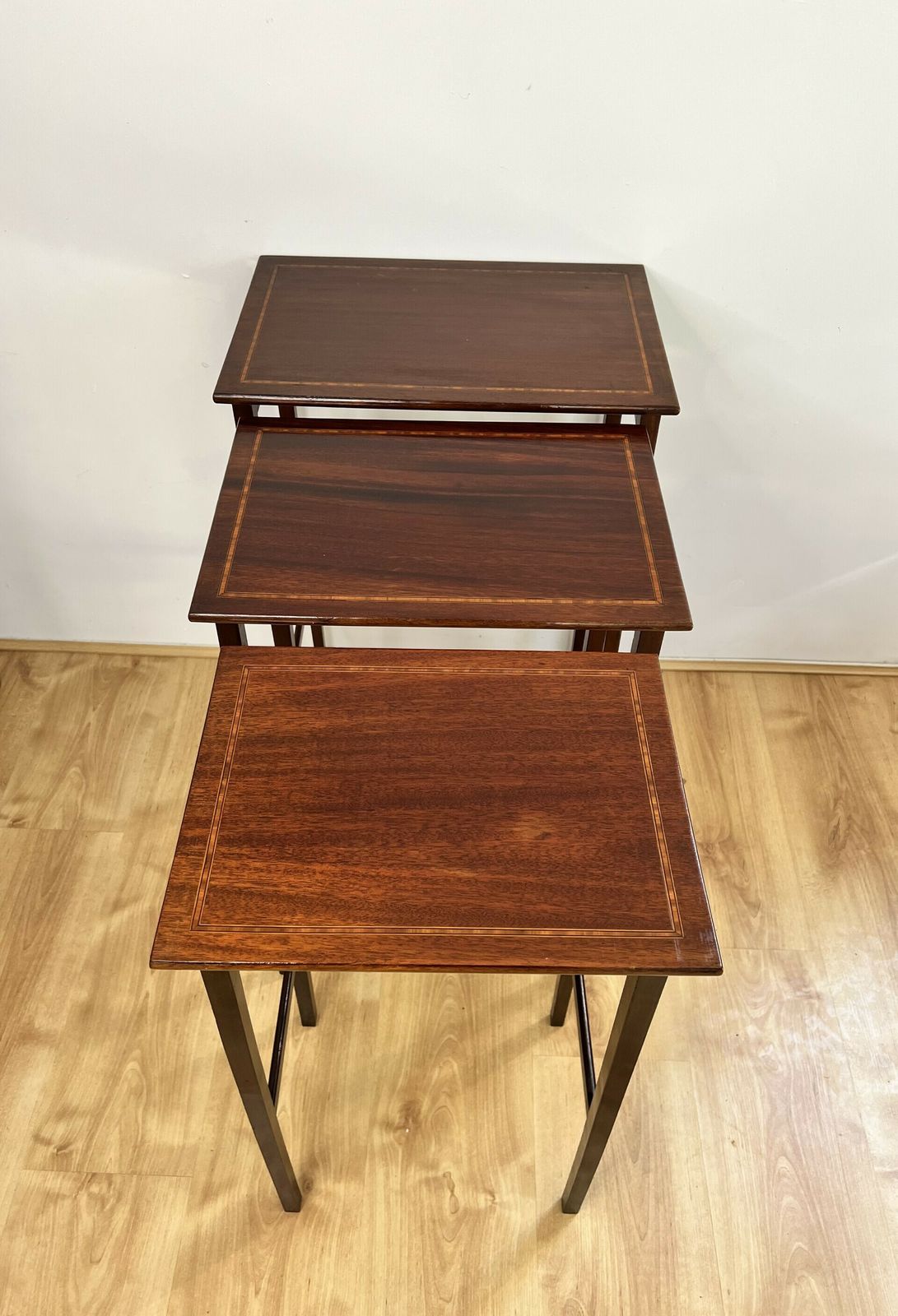 photo furniture Nest Of Three Antique Quality Mahogany Inlaid Tables