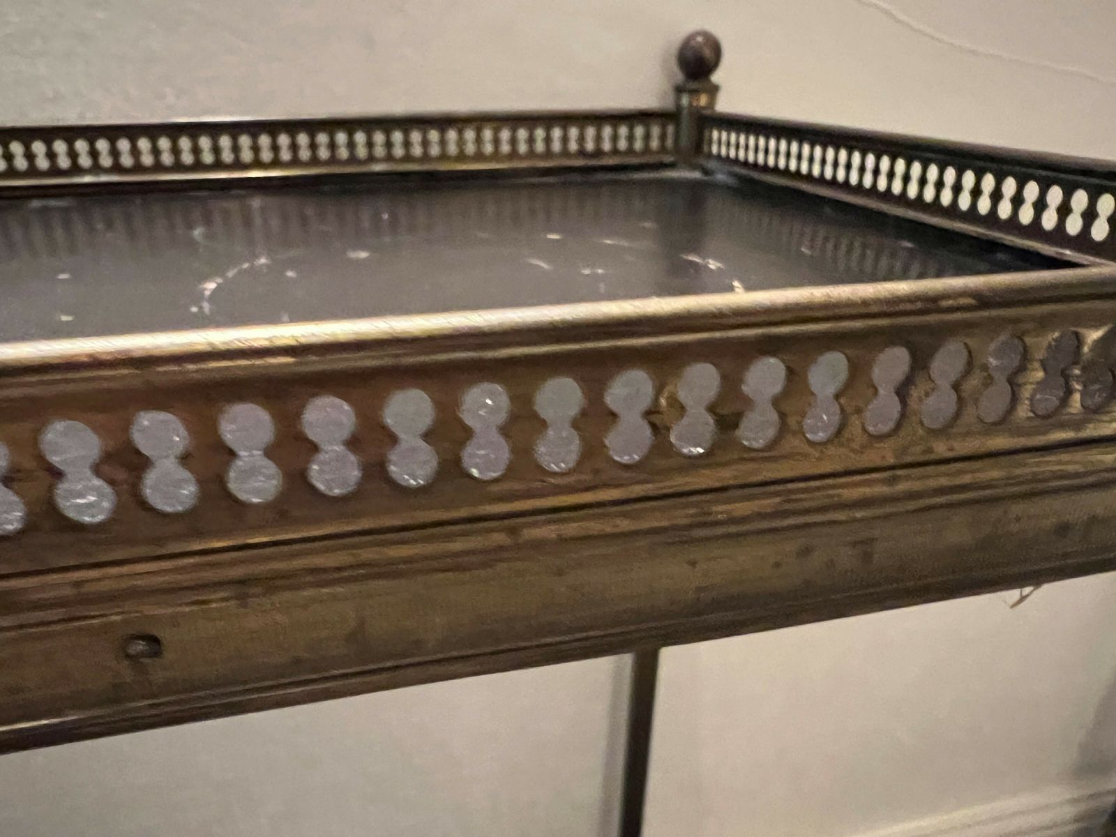 Pair Of French 1920s Brass And Leather Fretwork Sofa End Tables photo vinterior