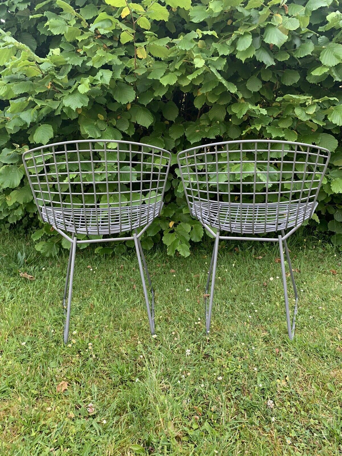 Pair Of Classic Harry Bertoia Knoll Side Chairs photo furniture