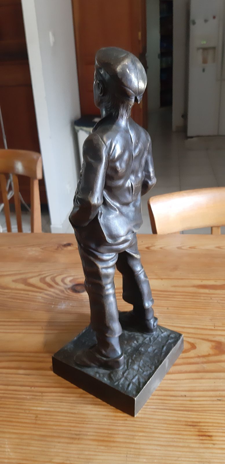 Bronze The Whistler With Hands In The Pockets photo vinterior