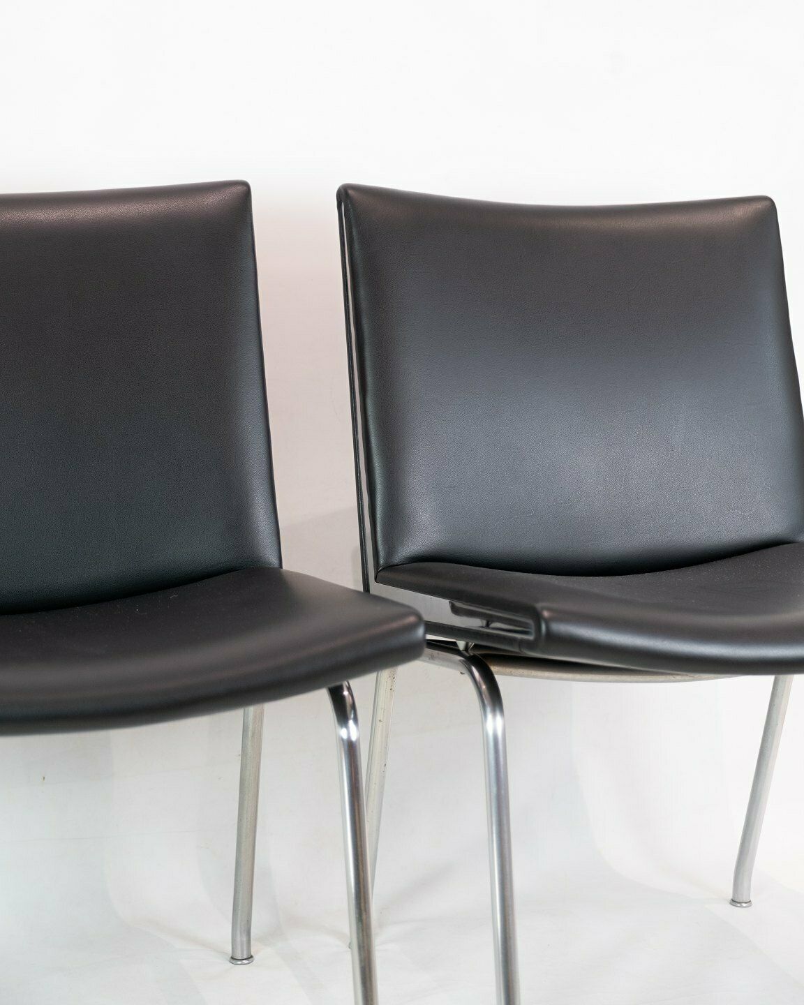 Kastrup Chair Model Ch401 In Black Leather By Hans J. Wegner For Carl Hansen & Søn From 1990s photo furniture