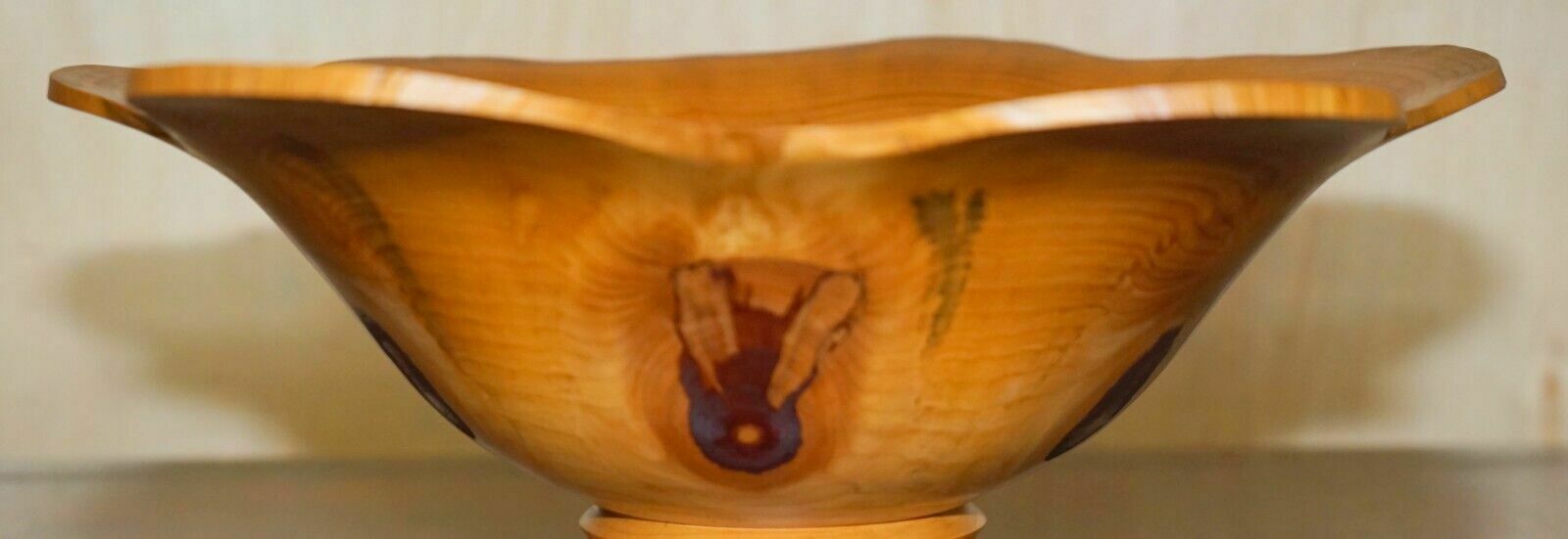 Super Rare Large Monkey Puzzle Wood Fruit Bowl By Gregory Jervis Moreton photo 495.0