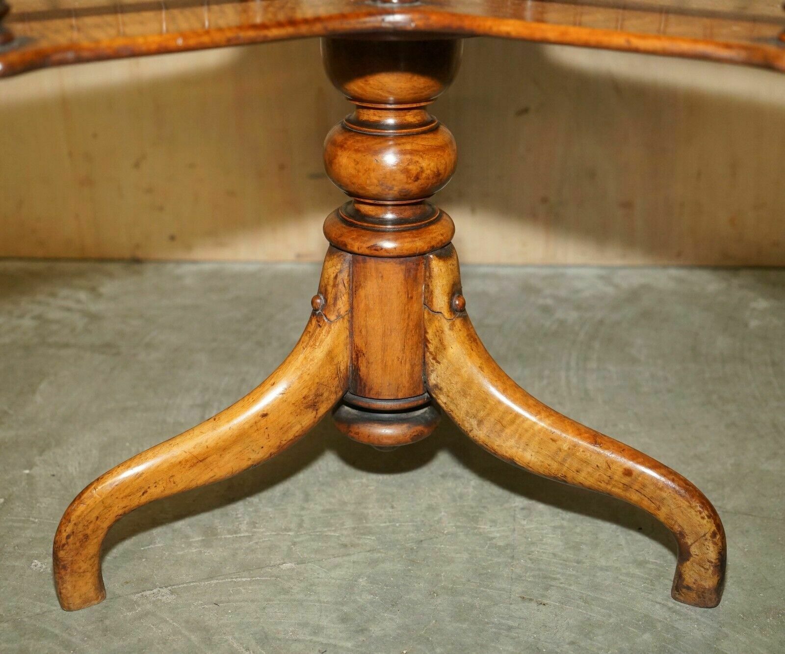 photo vintage Antique Restored Victorian Burr Walnut Library Revolving Book Table Bookcase
