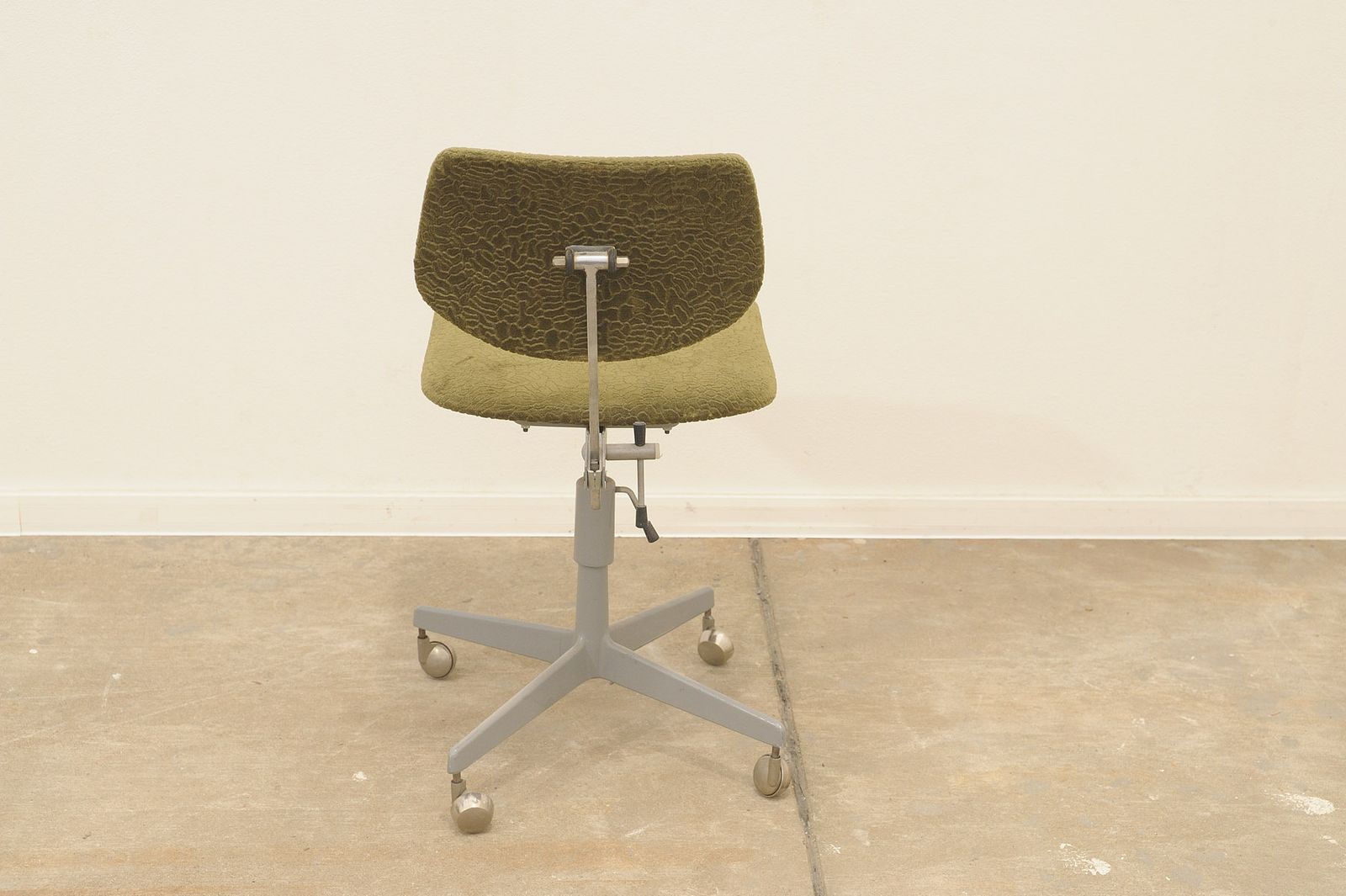 227.0 Midcentury Industrial Swivel Work Desk Chair By Kovona, 1950´S photo