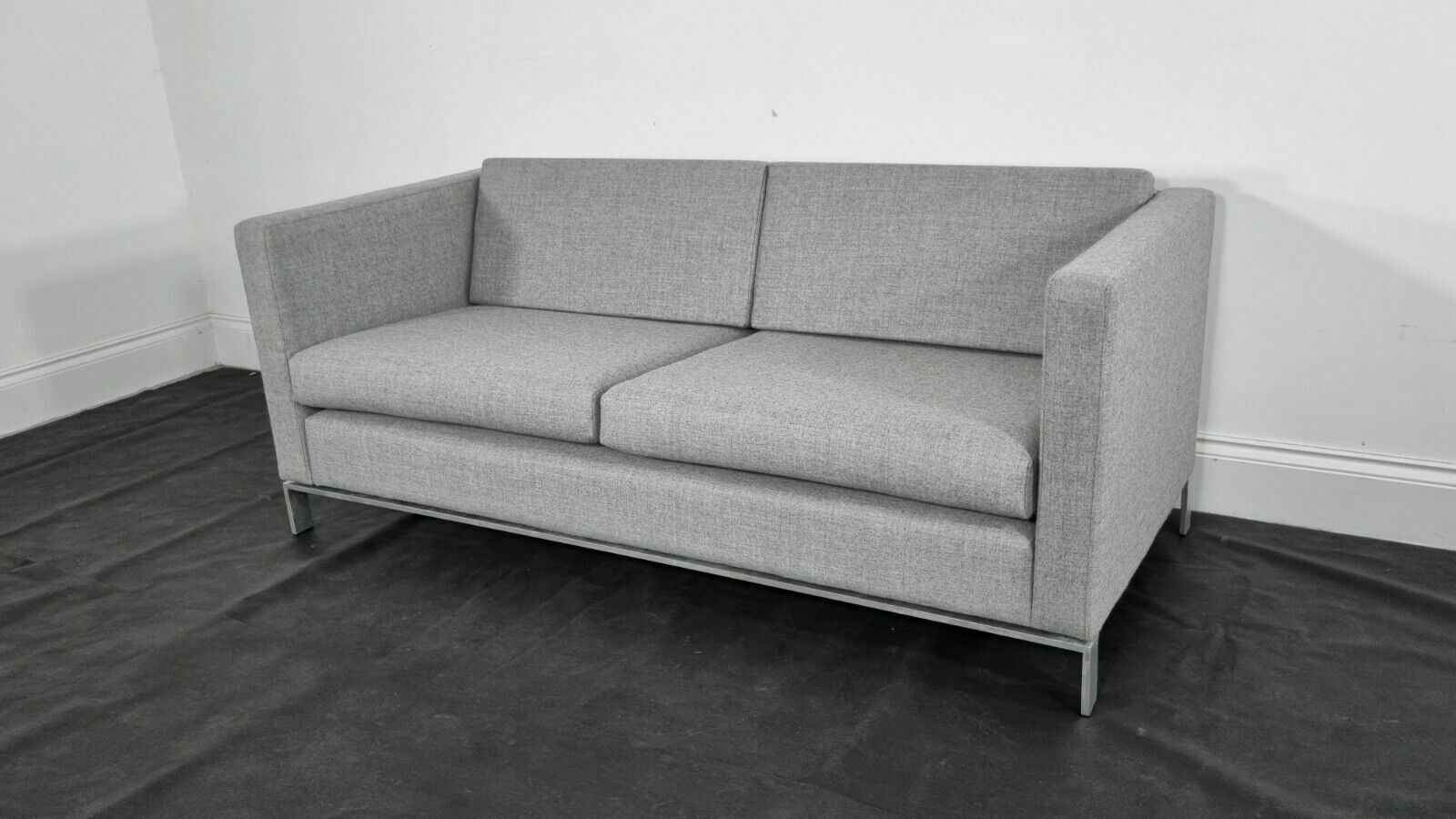 Stunning Walter Knoll 2.5 Foster Sofa In Luxuriously Soft Grey Lambswool (2) photo Furniture