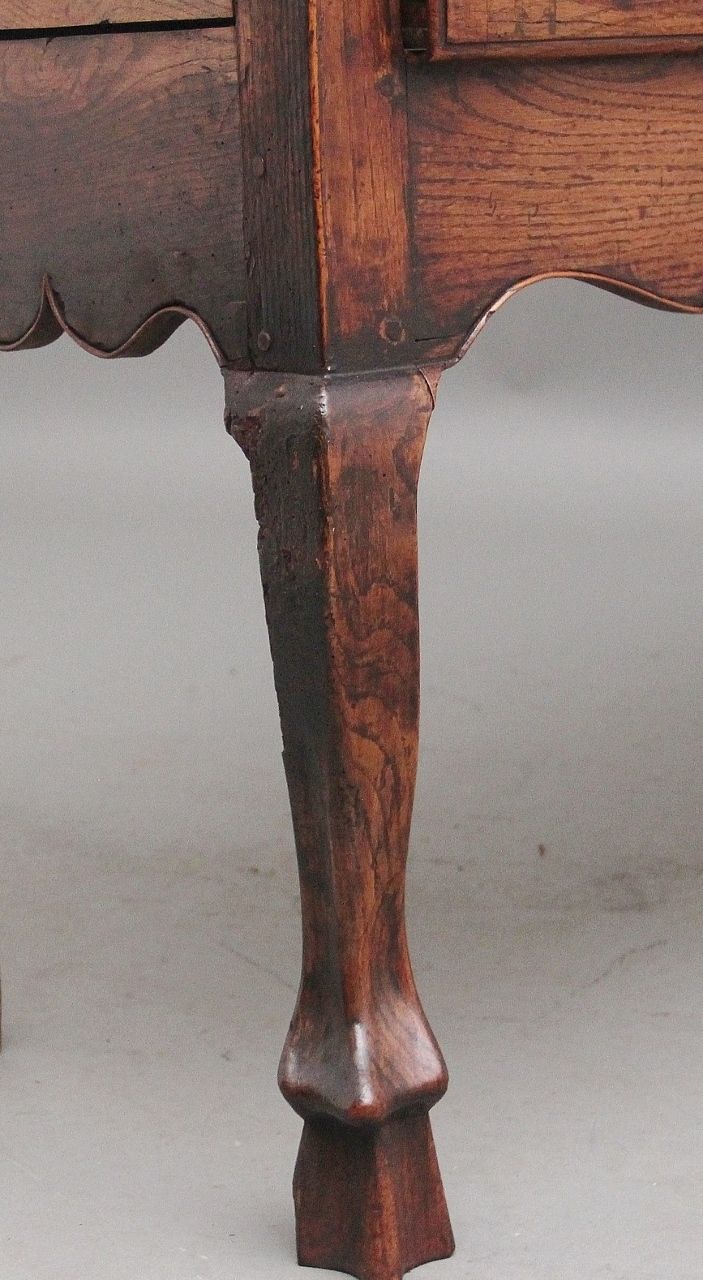 Furniture Early 18th Century Oak Dresser Base From The Georgian Period photo