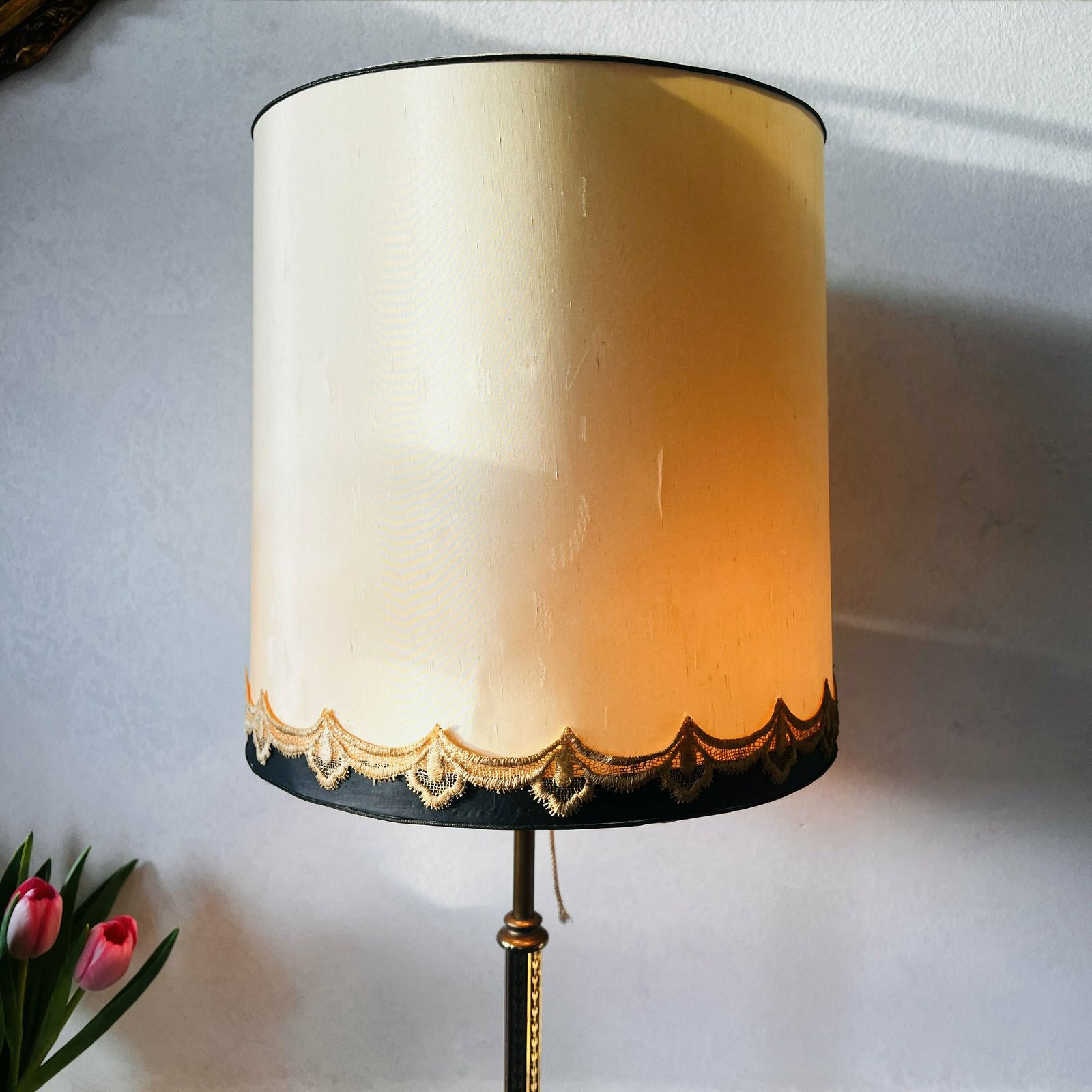 Elegant Floor Lamp, Aestetique Stand Lamp Made Of Bronze/Brass With 2 Lights And A Big Lampshade photo Lighting